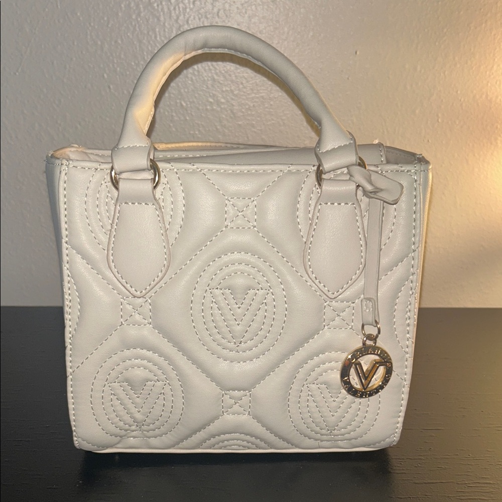 Elegant White Orlandi Valentino Quilted Mini Bag